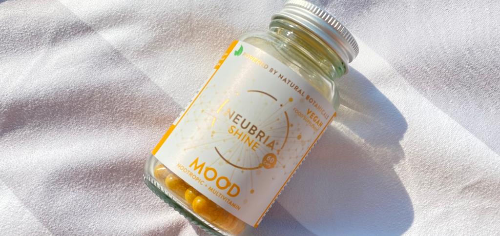 Nurturing Your Mood Naturally with Synology & Adaptogenic Blends